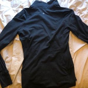LULULEMON QUARTER ZIP